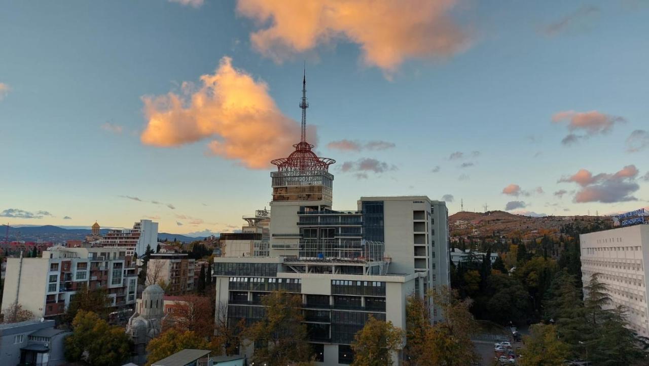 Apart Hotel Vera Тбилиси Екстериор снимка