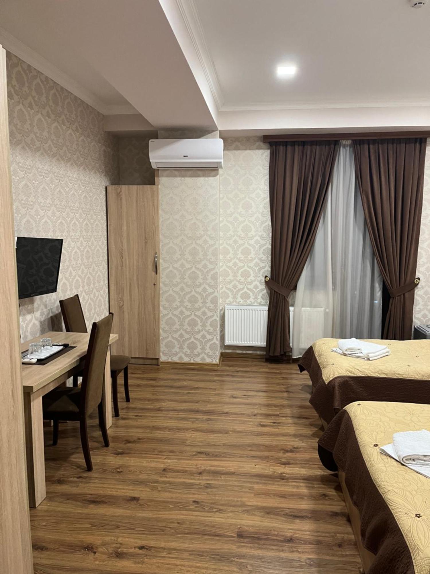 Apart Hotel Vera Тбилиси Екстериор снимка